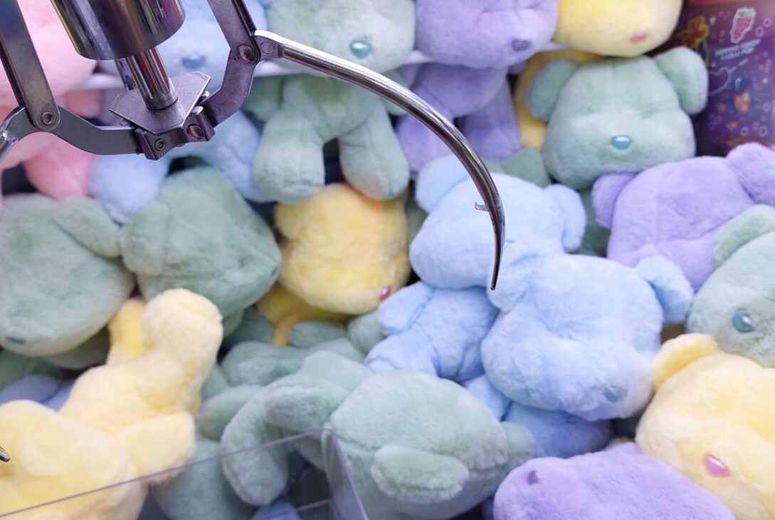 Claw Machine Games